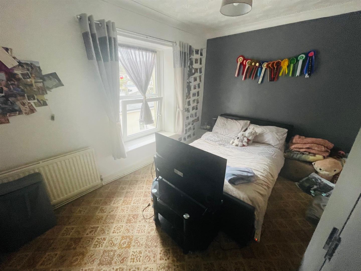 Tyn Y Bonau Road, Pontarddulais, Swansea, SA4 8RZ